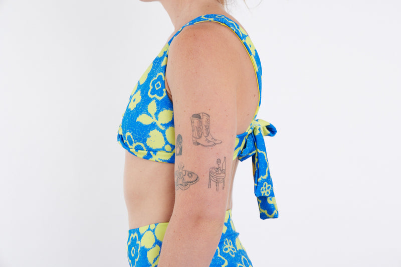 Lena Recycled Twist Bikini Top - Blue Yellow Towel