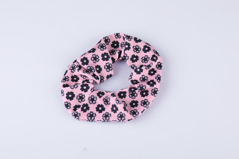 Recycled Scrunchie - Seaside Daisy