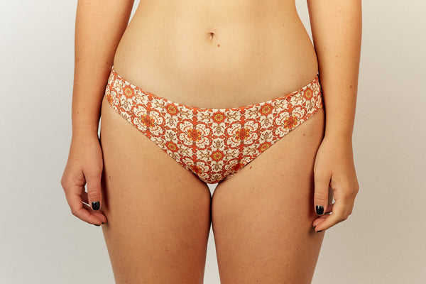 Jaki Bottom - Desert Tile