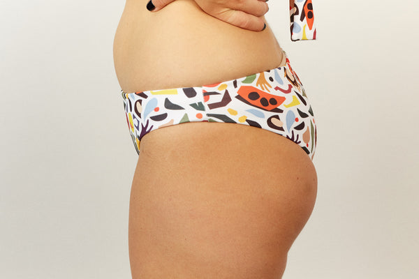 Jaki Bottom - Nadia