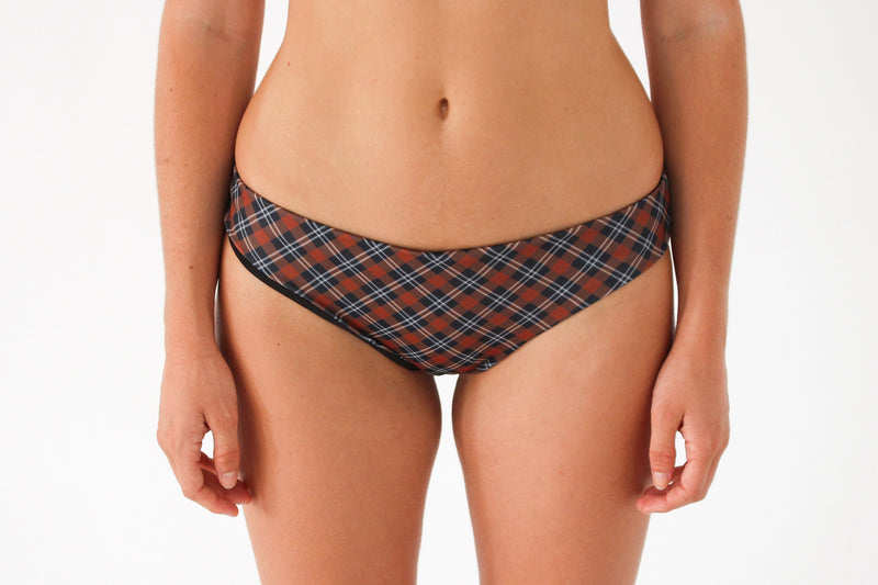 Nikki Bottom - Dark Tartan