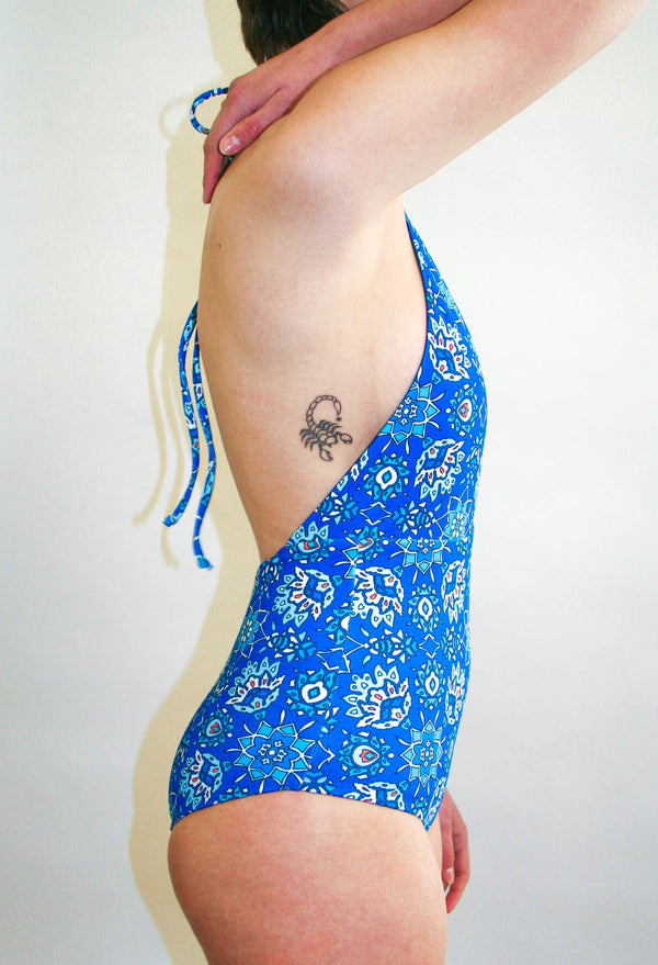 Annie Full Piece - Deep Sea Tile