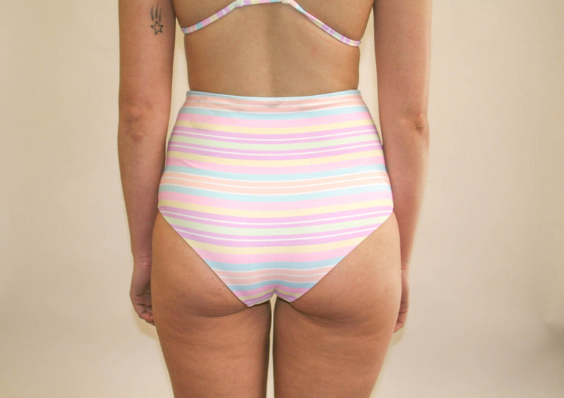 Katie Bottoms – Rainbow Paddle Pop Stripe